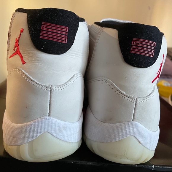 Jordan 11’s - Picture 2 of 6